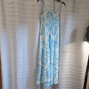 32 Degrees Blue and White Tie-Dye Maxi Dress